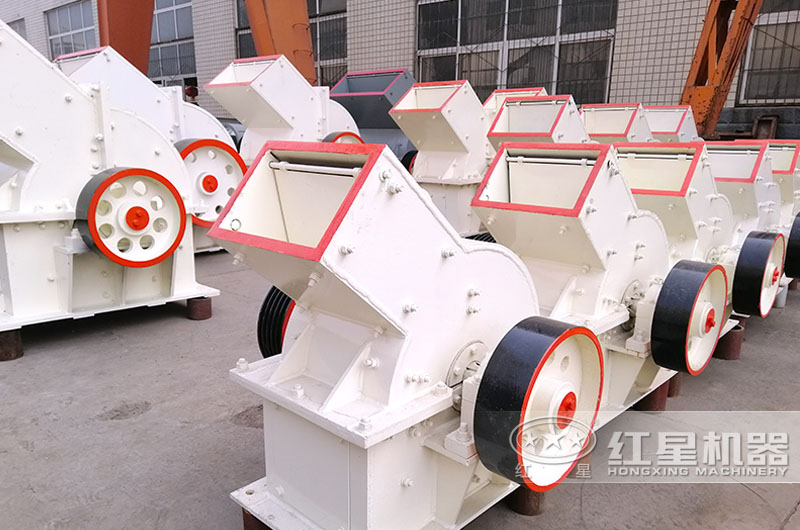 錘式破碎機(jī)成本小，效益高